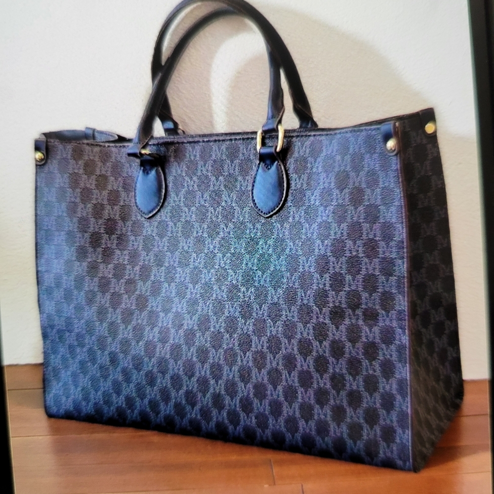 Large capacity print tote bag
